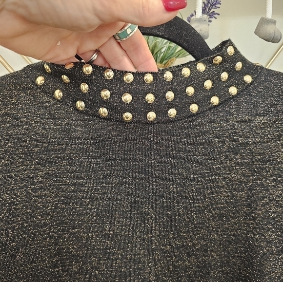 Wallis Black Gold Studded Cold Shoulder Mock Neck Tunic Sweater Top Size Medium - Picture 4 of 12